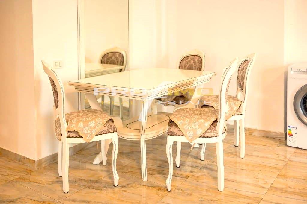 Statiunea Mamaia  Apartament 2 camere Cu vedere partiala la Mare si Lac