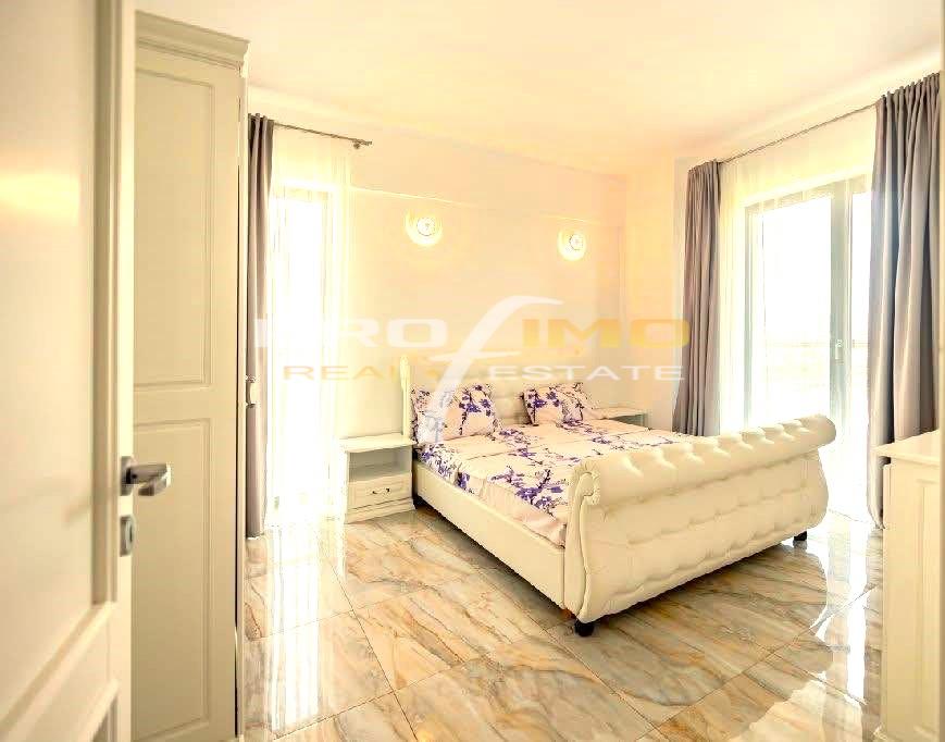 Statiunea Mamaia  Apartament 2 camere Cu vedere partiala la Mare si Lac