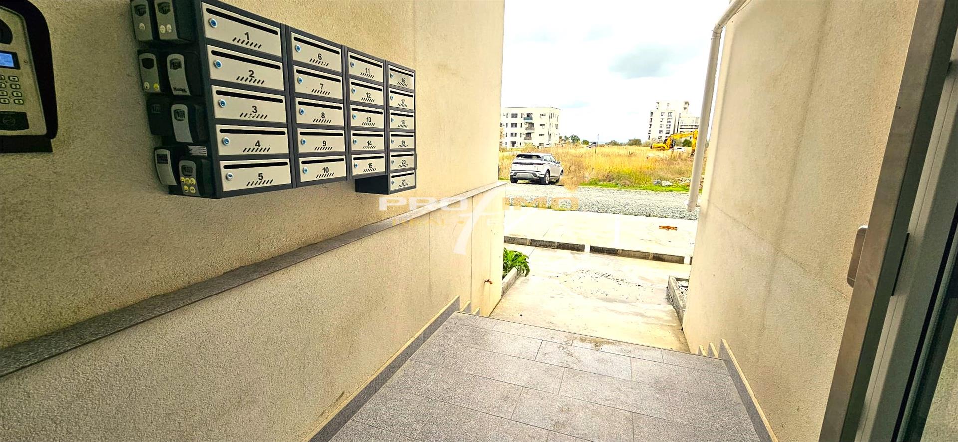 Apartament 2 camere mobilatutilat Statiunea Mamaia Nord