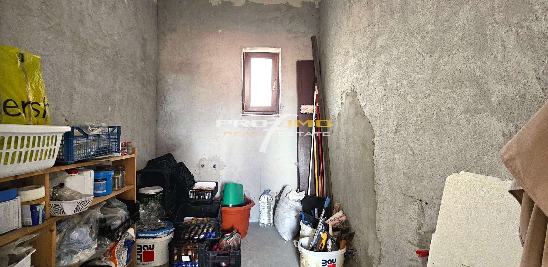 Apartament 3 camere intr o vila P+2E cu cate un apartament pe etaj