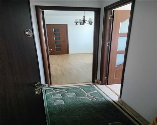 Centru apartament 2 camere etaj 2