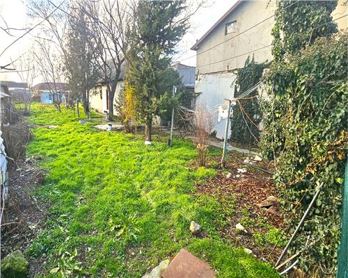 Teren intravilan su.926mp. cu Casa renovabila su.123mp.Centru Cumpana