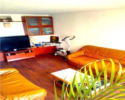 Apartament 4 camere decomandat su.84mp.Faleza Nord Pescarie